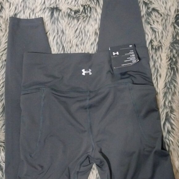 NWT Under Armour Meridian Women's Ultra High Rise Leggings - Picture 3 of 4